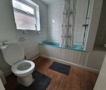 Mostyn Street, Whitmore Reans, Wolverhampton, WV1 - Photo 2