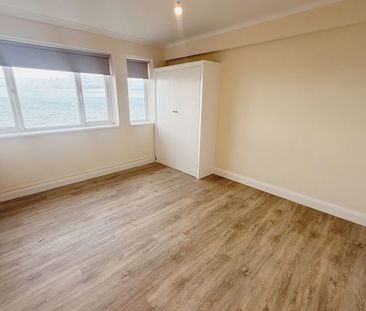 1 Bedroom Flat, Chichester Drive East, Saltdean - Photo 3