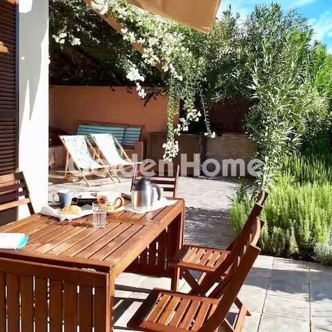 Μεζονέτα για ενοικίαση Κέντρο (Γαλαξίδι) - Φωτογραφία 1