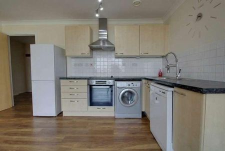 Bath Road, Slough, SL1 - Photo 3