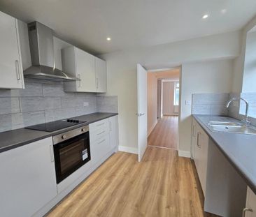 2 bedroom terraced house to rent - Photo 6