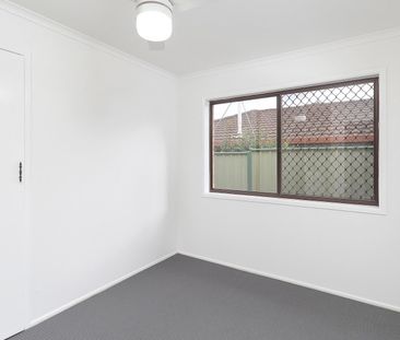 Great Family Home! Fresh Paint, Carpets and New Blinds! - Photo 1