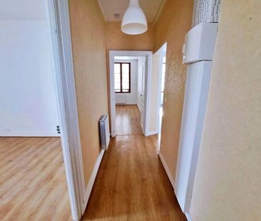 Location Appartement 2 pièces 54 m2 à Ivry-la-Bataille - Photo 2