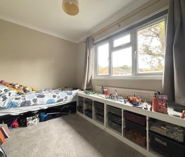 4 bedroom detached house to rent - Photo 6