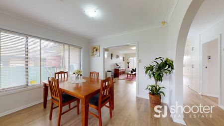 Three Bedroom Home on Oxley - Photo 3