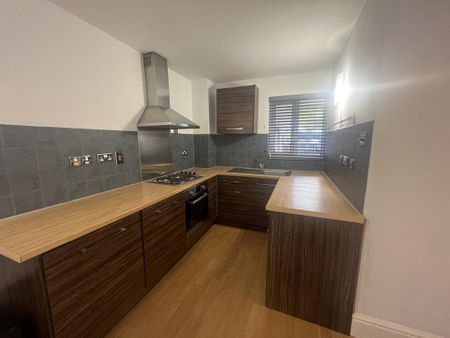 1 bedroom flat to rent - Photo 3