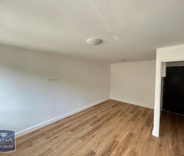 Location Appartement 1 pièce 28m² NANTERRE 92000 - Photo 2