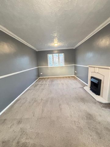 2 bedroom semi-detached house to rent - Photo 2