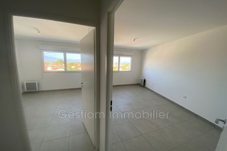 Location appartement à Perpignan - Photo 2
