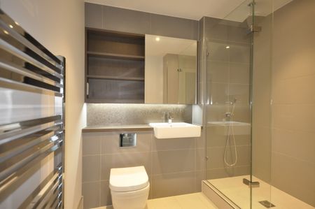 Kidbrooke Park Road, Kidbrooke Village, London, SE3 9FY - Photo 2