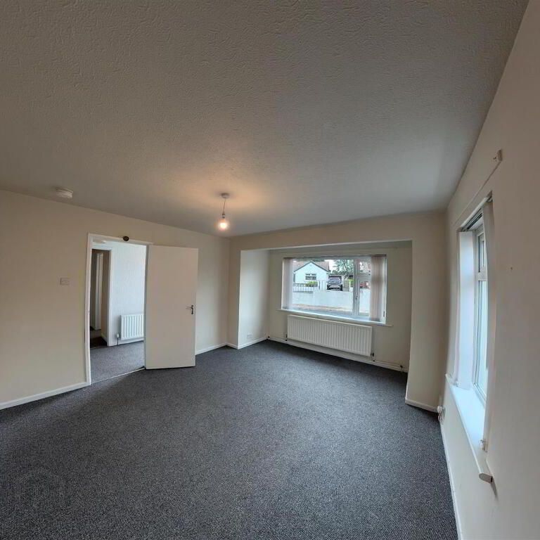17 Hollygate Park, Carryduff, Belfast, BT8 8DZ - Photo 1