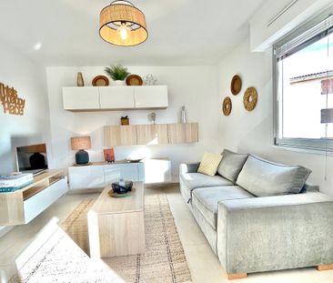 Location Appartement 2 pièces 29m² STE MAXIME 83120 - Photo 1