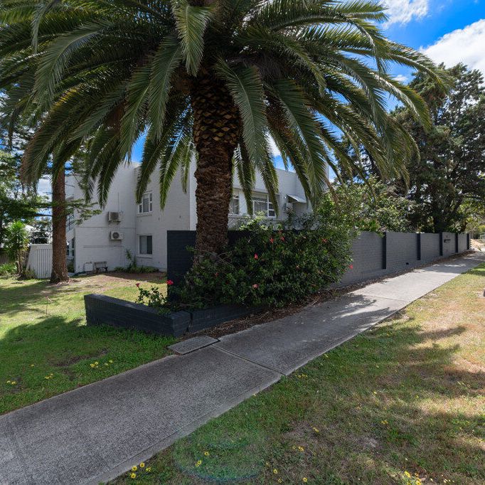 2/718 Canning Highway, Applecross - Photo 1