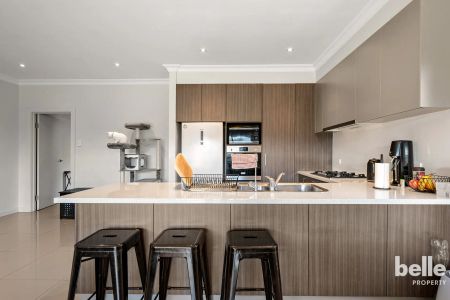 Modern Comfort Meets Convenience - Photo 5