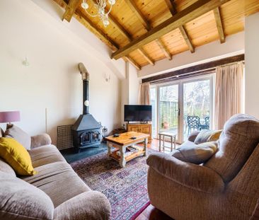 3 bedroom cottage to rent - Photo 2