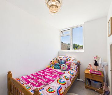 Sandbrooke Walk, Burghfield Common, Reading, Berkshire, RG7 - Photo 6