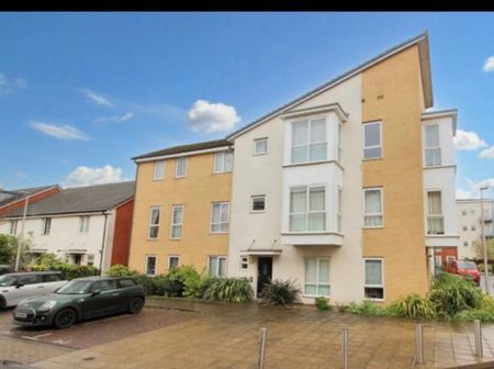 Room in a Shared Flat, Kennet Island, RG2 - Photo 5