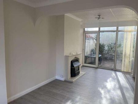 Turnberry Road, Birmingham, B42 - Photo 3