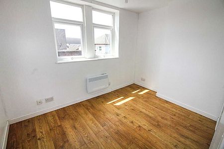 1 Bed Flat for Rent in Station Street Kirkby in Ashfield - Photo 4