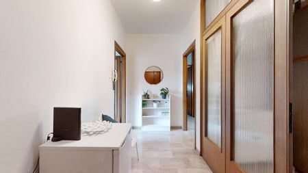 Via Tirana, Padova, Veneto 35138 - Photo 2