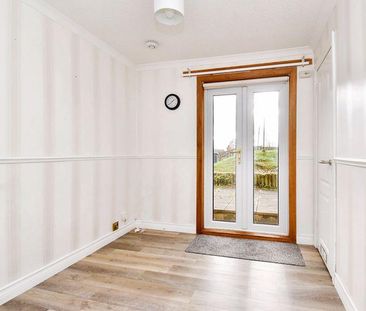 3 bedroom house to rent - Photo 3