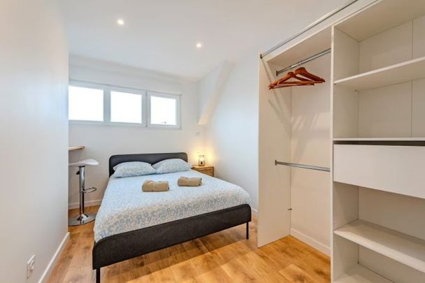 Colocation rénovée secteur Saint Martin – 6 chambres avec salle d’eau privative - Photo 1