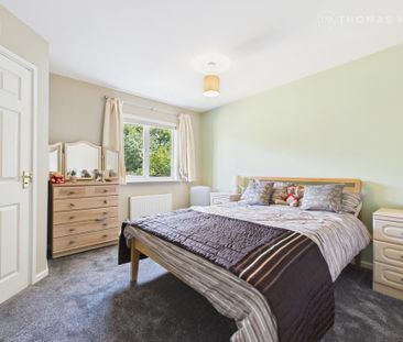 4 bedroom detached house to rent - Photo 4