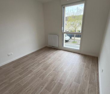 Location Appartement 3 pièces 67m² TOURS 37100 - Photo 4