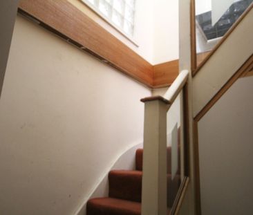 Long Lane, 233 Long Lane, UB10 - Photo 1