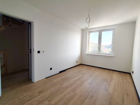 Przestronny dom, idealny dla dużej rodziny! - Фото 4