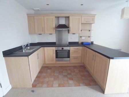 2 bedroom apartment to rent - Photo 5