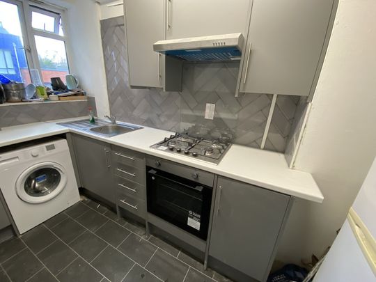 Room in a Shared Flat, Brenley House, SE1 - Photo 1