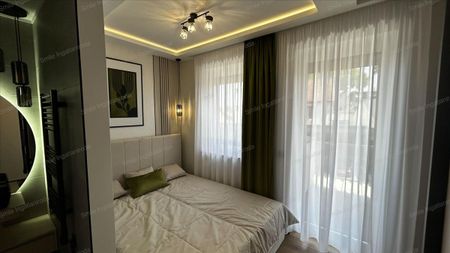 Kiadó újszerű állapotú lakás - Nyíregyháza - Photo 3