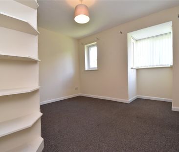 Hallcroft Chase, Highwoods, Colchester, CO4 9WG - Photo 6