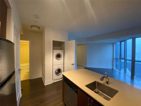 For Lease - 560 Front Street Unit# W #915, Toronto, Ontario - Photo 1