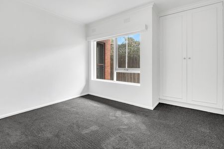 3/171 Edward Street, Brunswick VIC 3056 - Photo 3