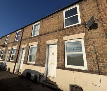 2 bedroom terraced house to rent - Photo 2