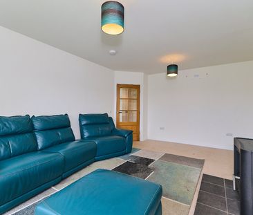 5 bedroom semi-detached house to rent - Photo 1