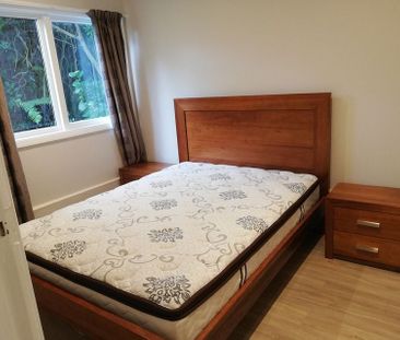Fully furnished 1 bedroom unit - Photo 5