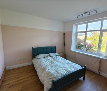 3 Bed Detached House, Woodend Place, AB15 - Photo 3