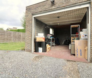 Mooie half-open bebouwing met 3 slpks, garage en tuin voor 975 EUR/mnd - Photo 6