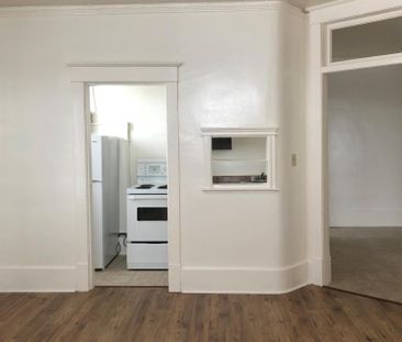 2175 Robinson St., Regina, Saskatchewan, S4T 2P8 - Photo 3