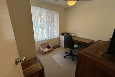 LOW MAINTENANCE 3X2 - Photo 4