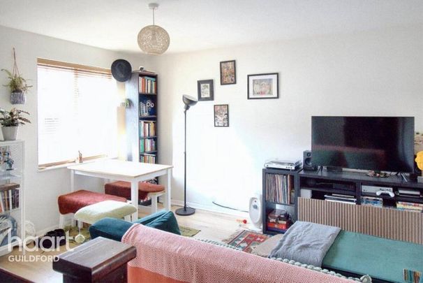 1 bedroom semi-detached house to rent - Photo 1