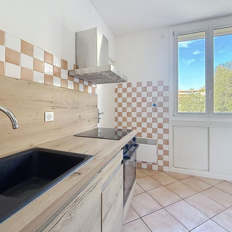 Location Appartement 4 pièces 101m² AJACCIO 20090 - Photo 1
