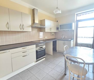 Location Appartement 5 pièces 118m² VOIRON 38500 - Photo 4