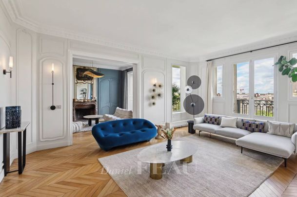 Location appartement, Paris 16ème (75016), 6 pièces, 242.01 m², ref 85774266 - Photo 1