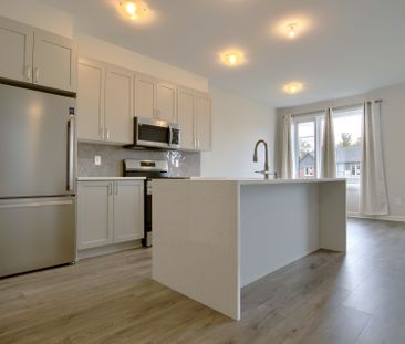 For Lease - 280 Elsie Macgill Walk, Kanata, Ontario - Photo 5