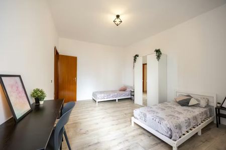 Via Don Giovanni Bosco, Milan, Lombardy 20139 - Photo 3