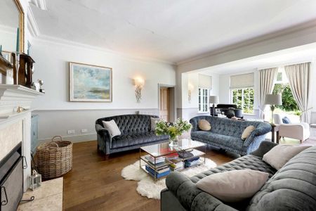 6 bedroom detached house to rent - Photo 2